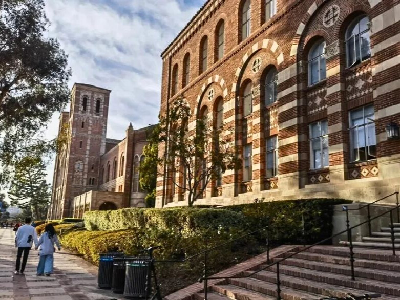 美國(guó)留學(xué)申請(qǐng)