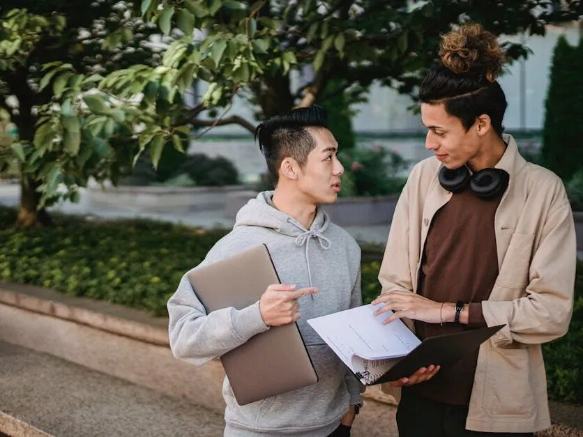 中產(chǎn)家庭美國本科留學