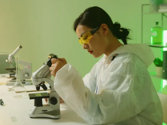 美國留學(xué)背提